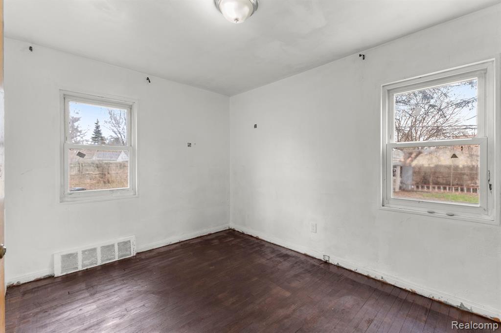 Additional view of 6438 Archdale Street