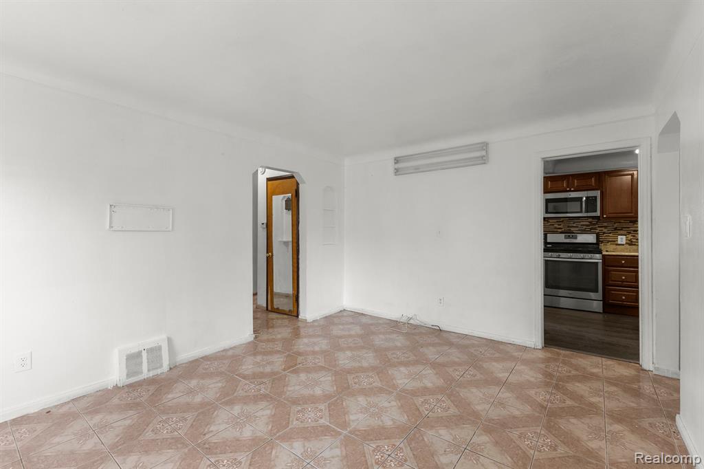 Additional view of 6438 Archdale Street