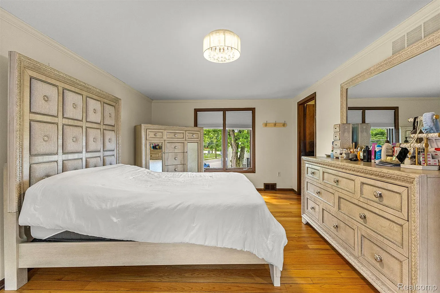 Additional view of 718 South Military Street