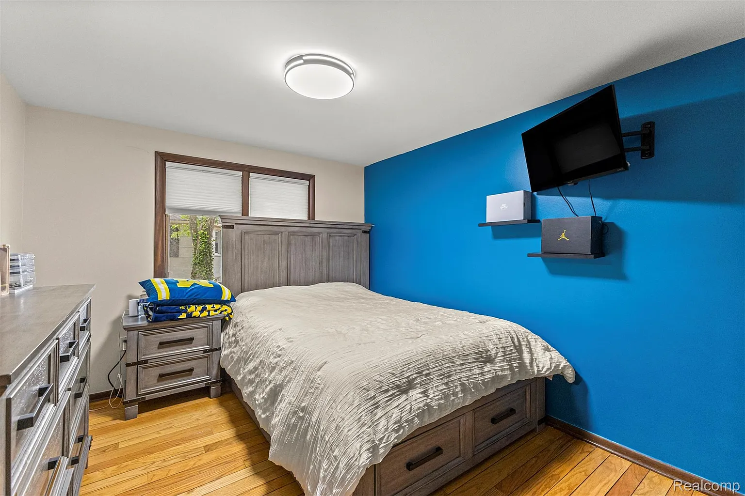 Additional view of 718 South Military Street