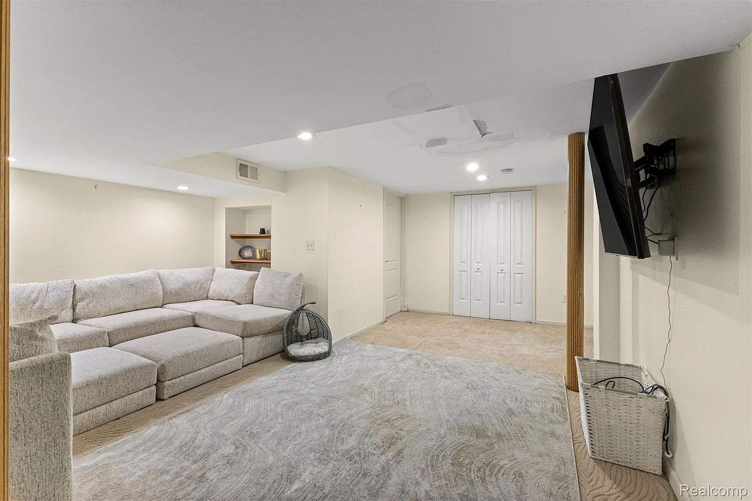 Additional view of 718 South Military Street