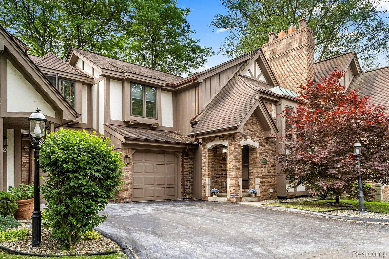 Additional view of 718 South Military Street