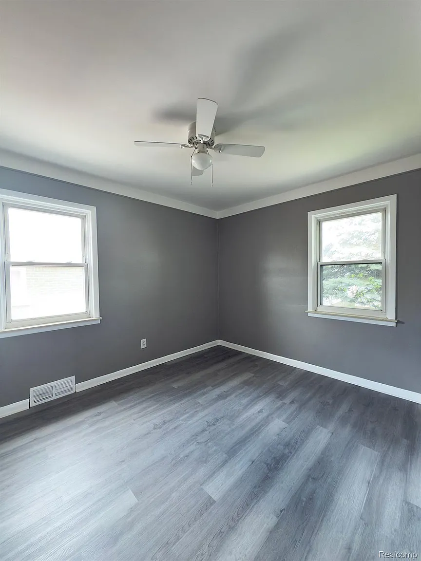 Additional view of 7402 Colonial Street