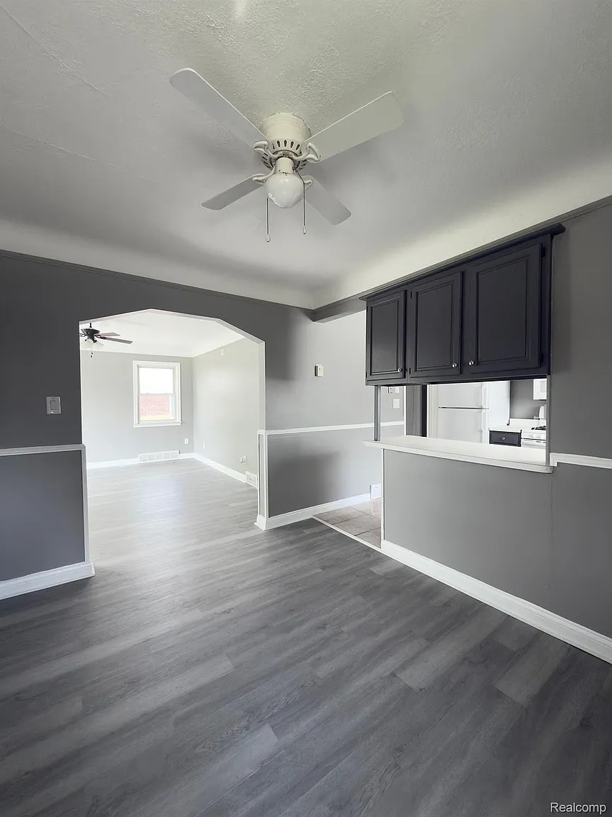 Additional view of 7402 Colonial Street