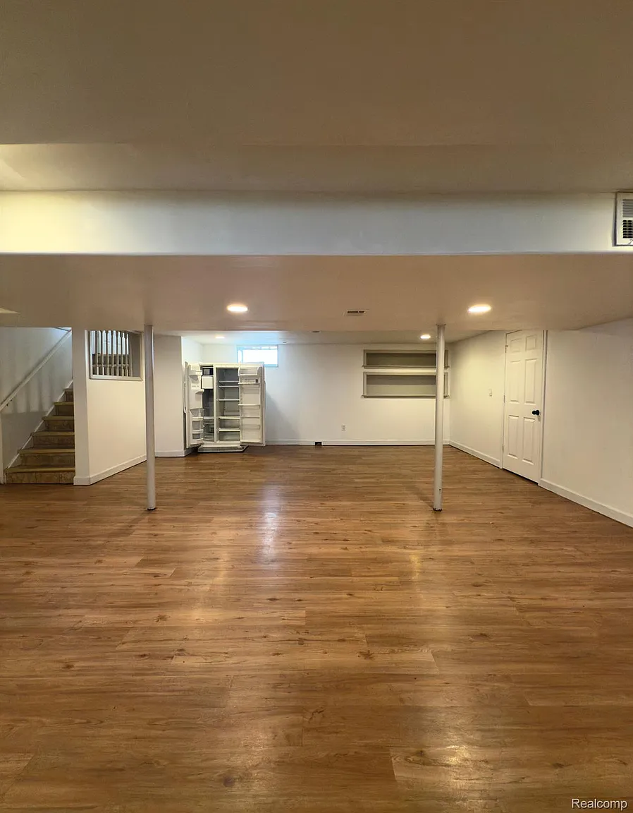 Additional view of 7402 Colonial Street