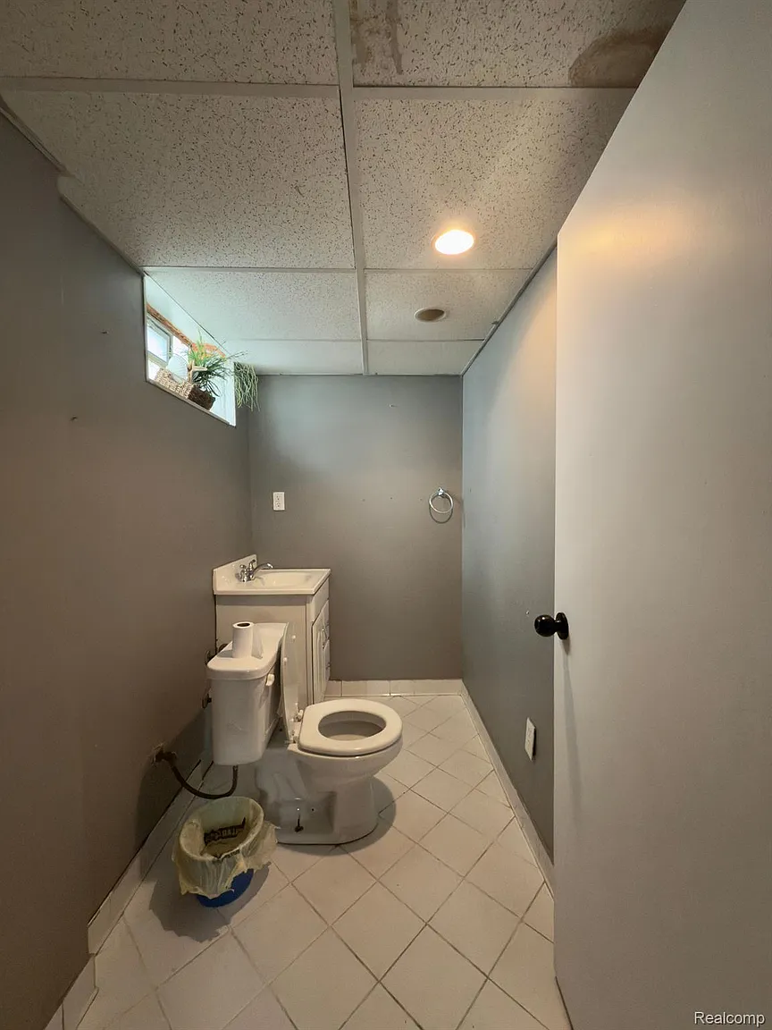 Additional view of 7402 Colonial Street