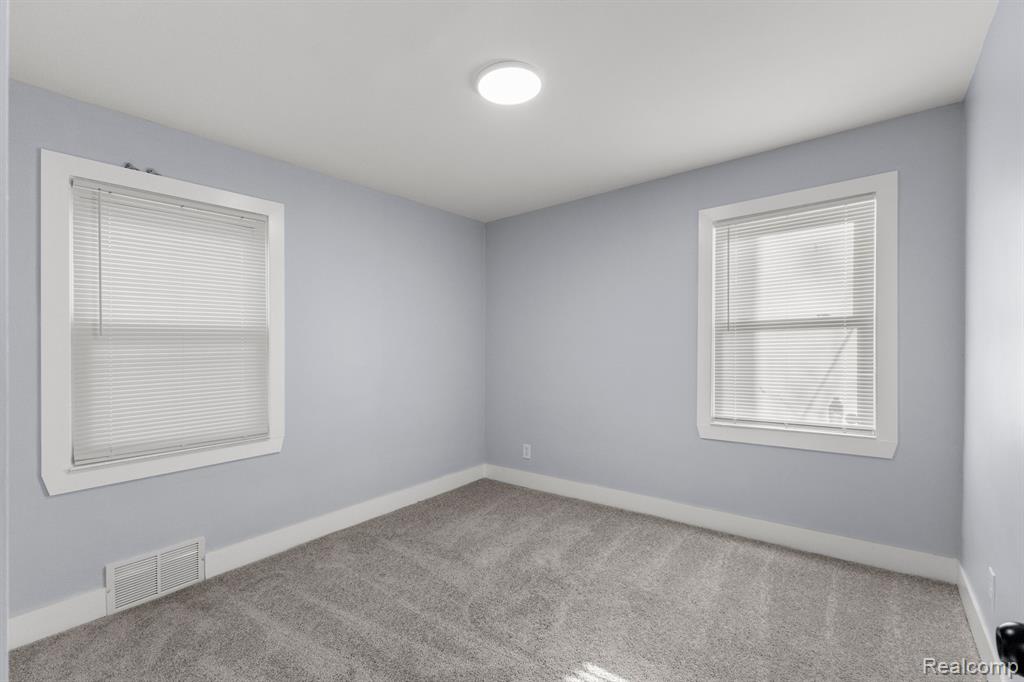 Additional view of 7416 Heyden Street