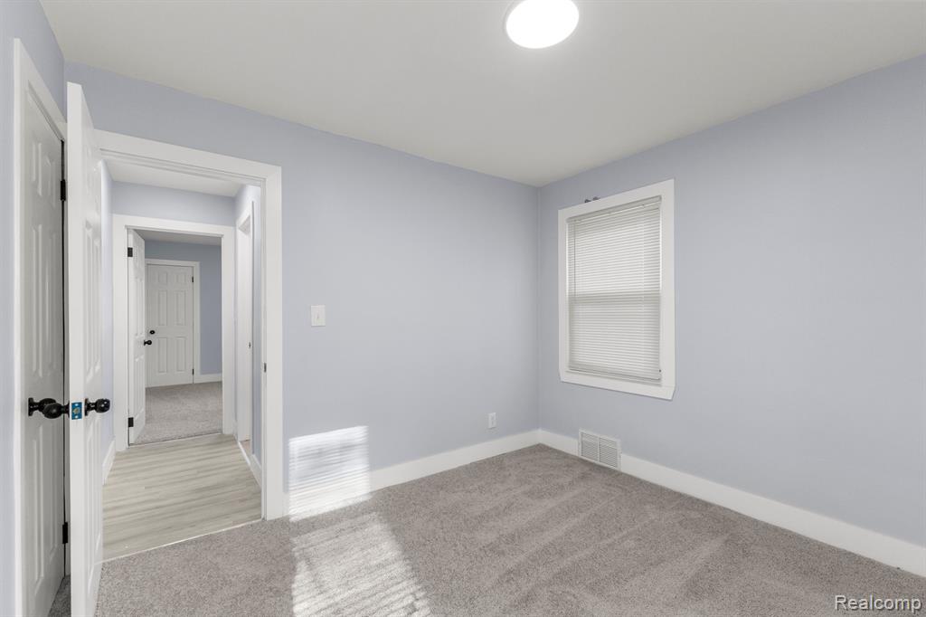 Additional view of 7416 Heyden Street