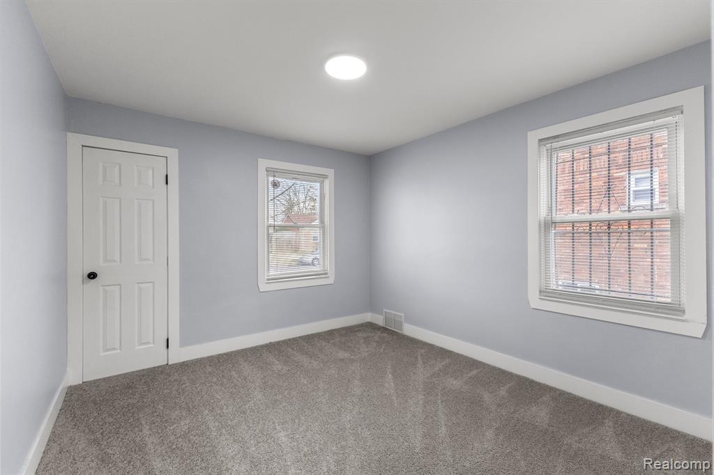 Additional view of 7416 Heyden Street