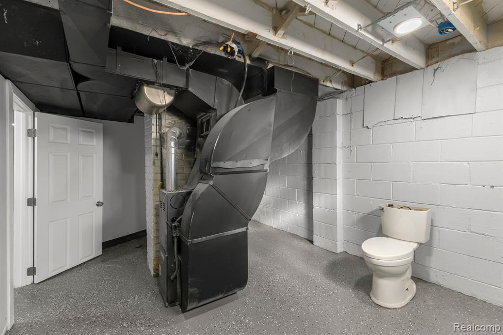 Additional view of 7416 Heyden Street