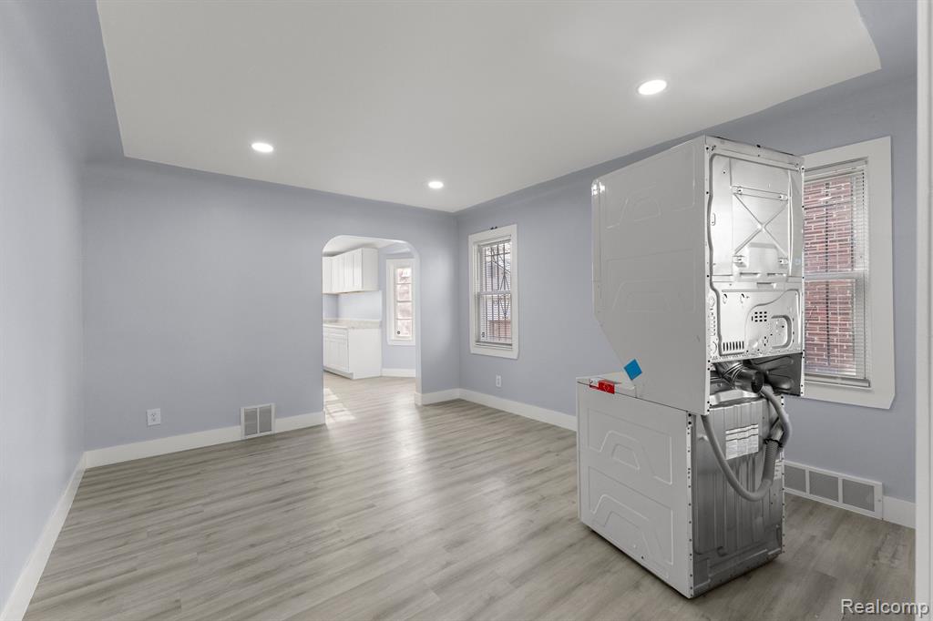 Additional view of 7416 Heyden Street