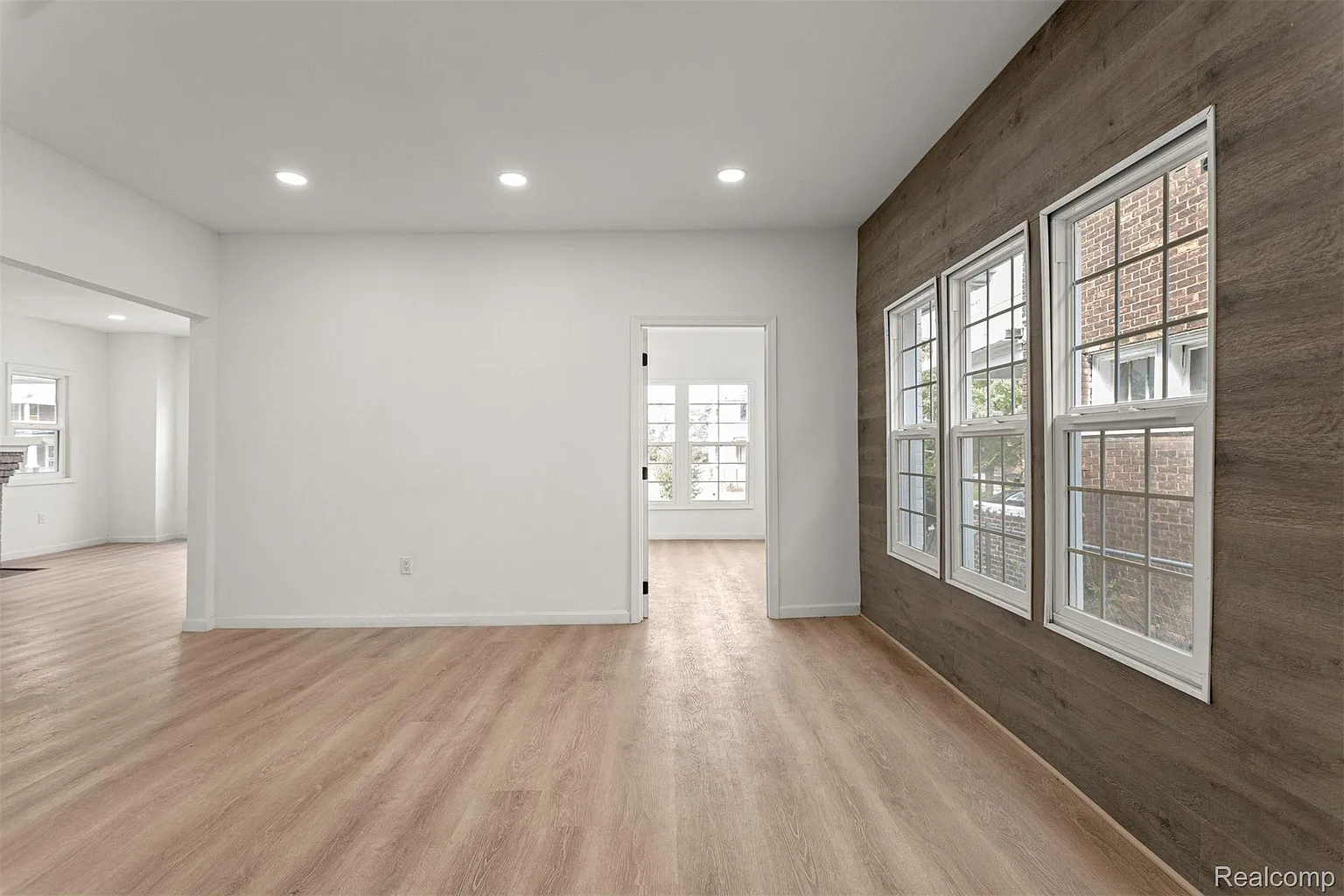 Additional view of 7432 Churchill Street