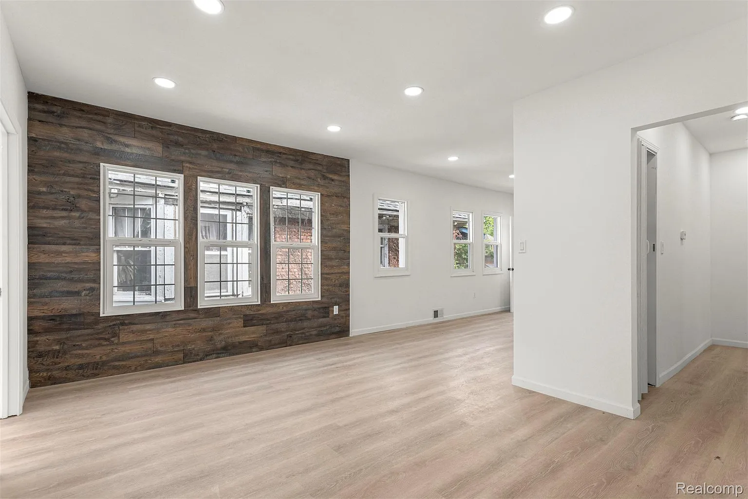 Additional view of 7432 Churchill Street