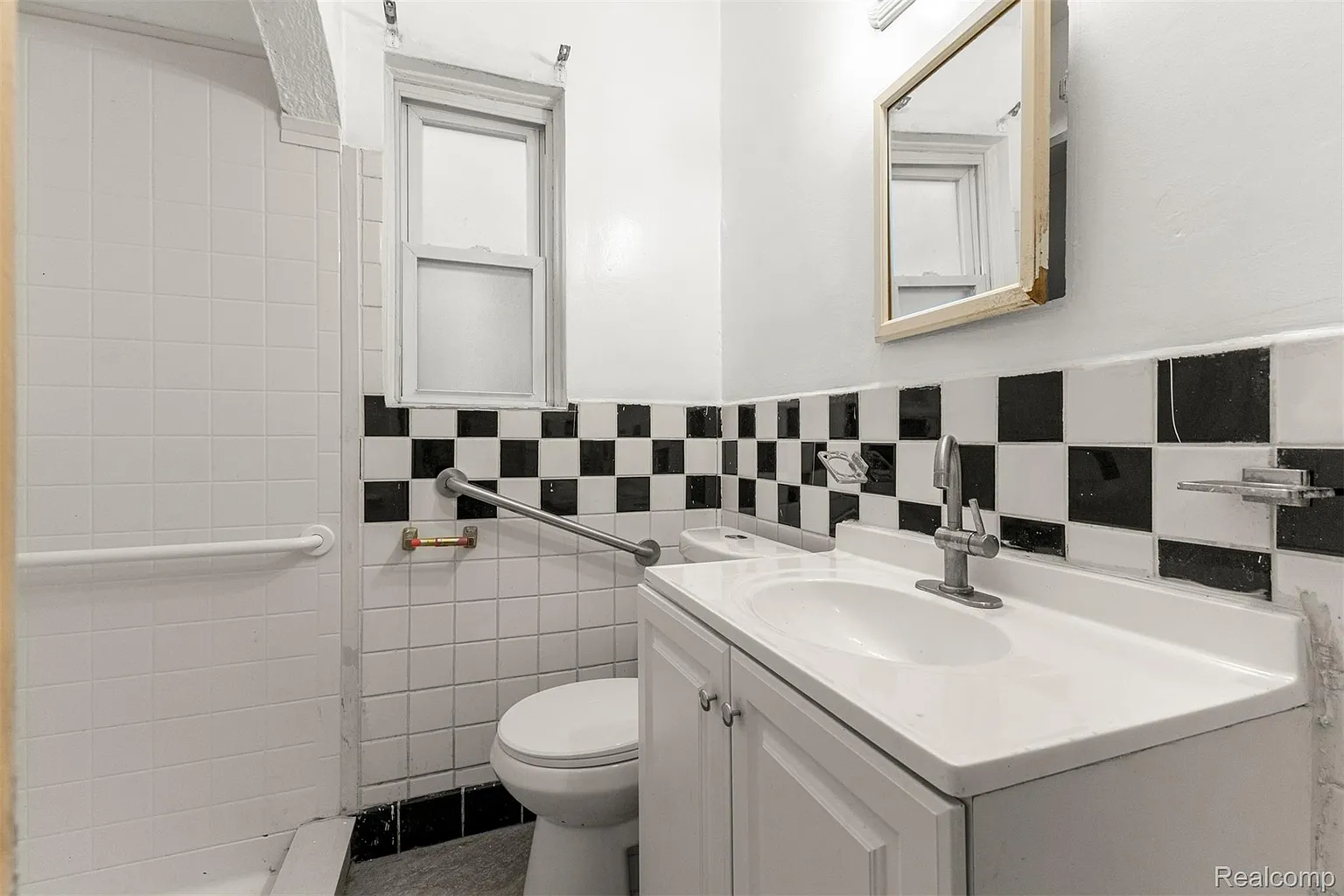 Additional view of 7444 Kendal Street