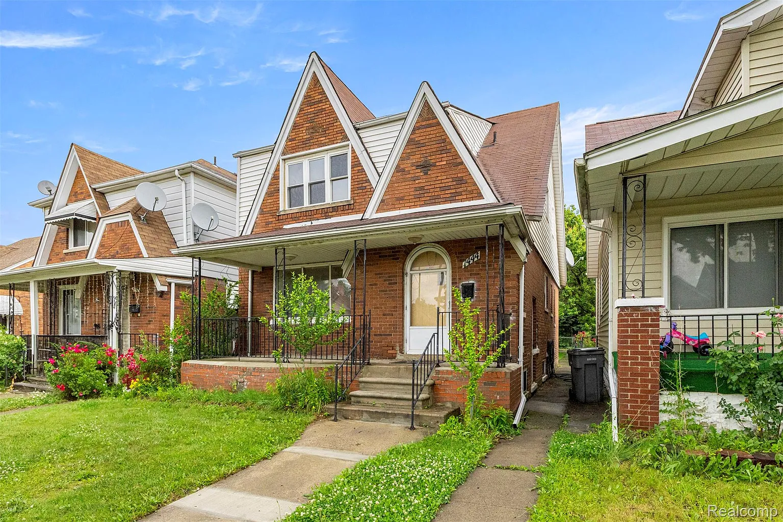 Additional view of 7444 Kendal Street