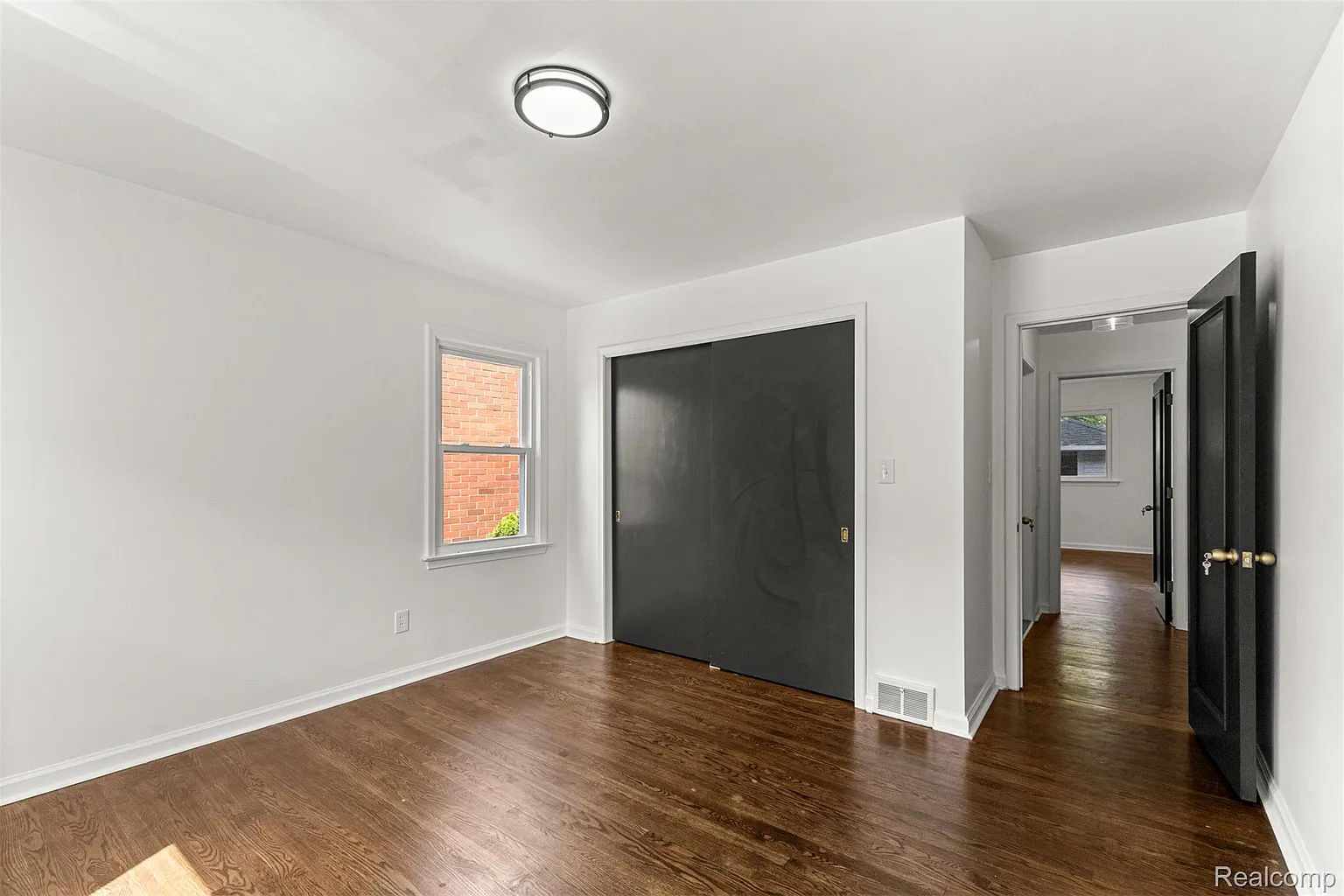 Additional view of 929 Meridan Street