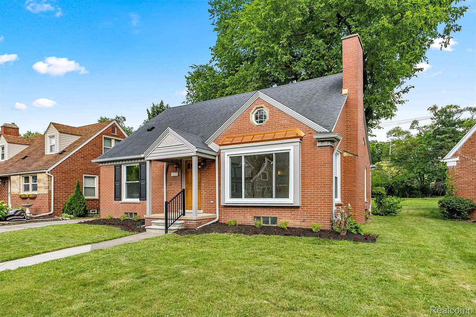 Additional view of 929 Meridan Street