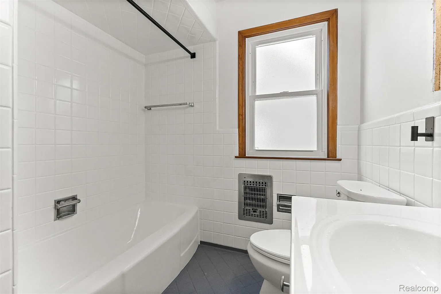 Additional view of 929 Meridan Street