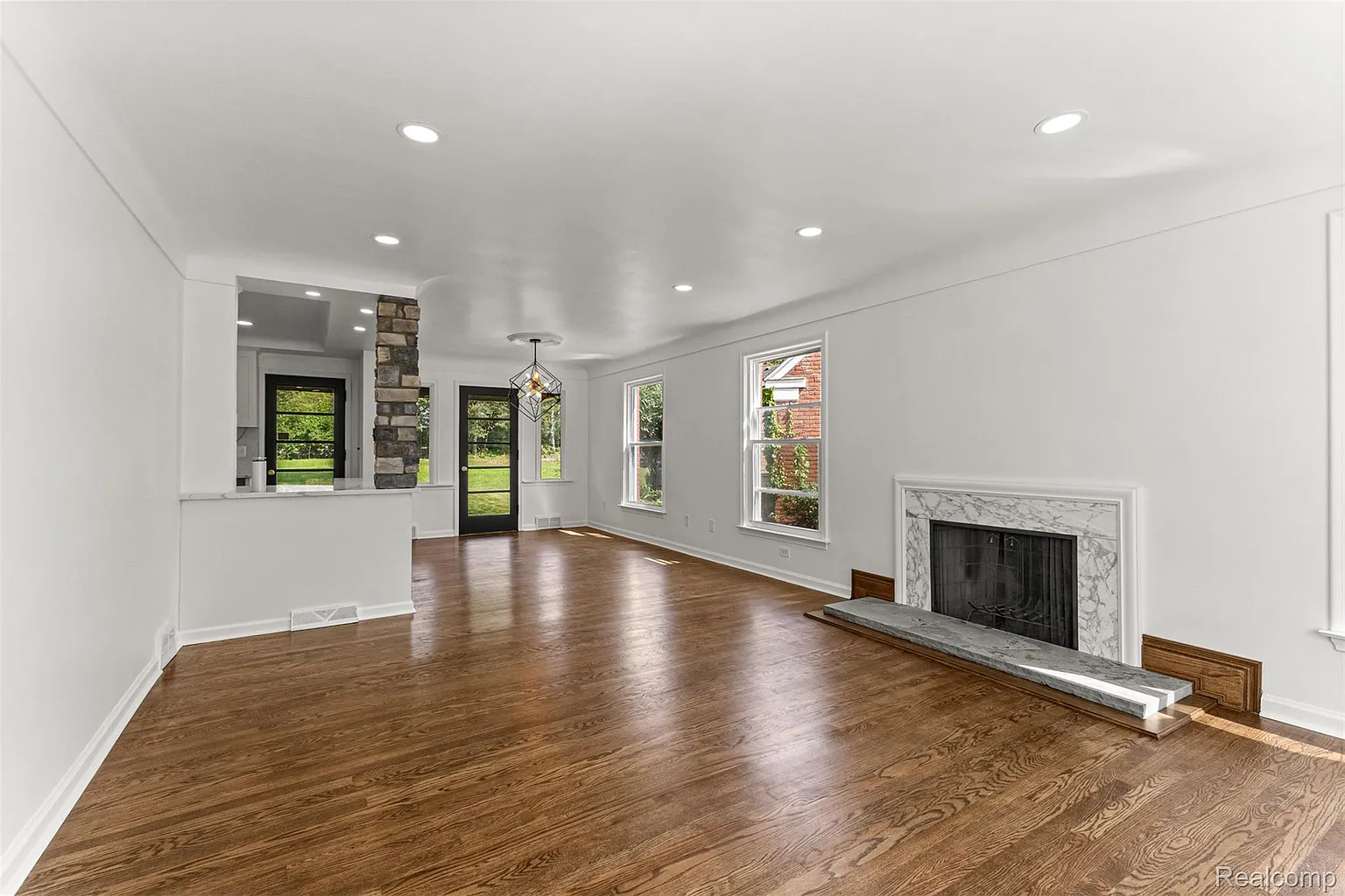 Additional view of 929 Meridan Street