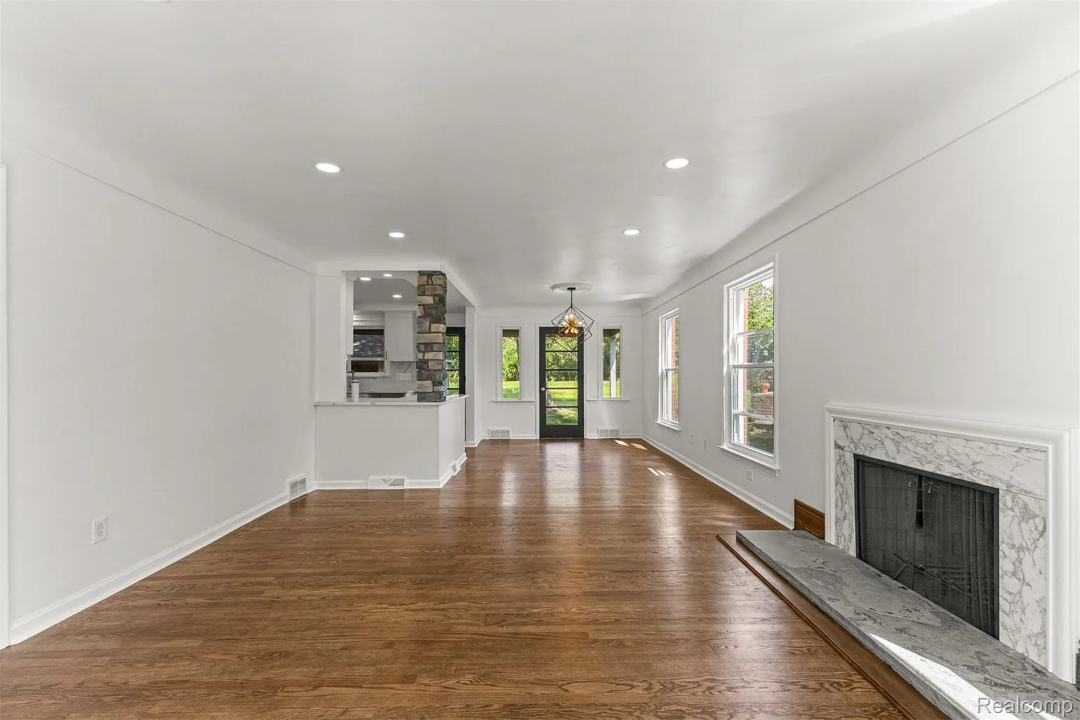 Additional view of 929 Meridan Street