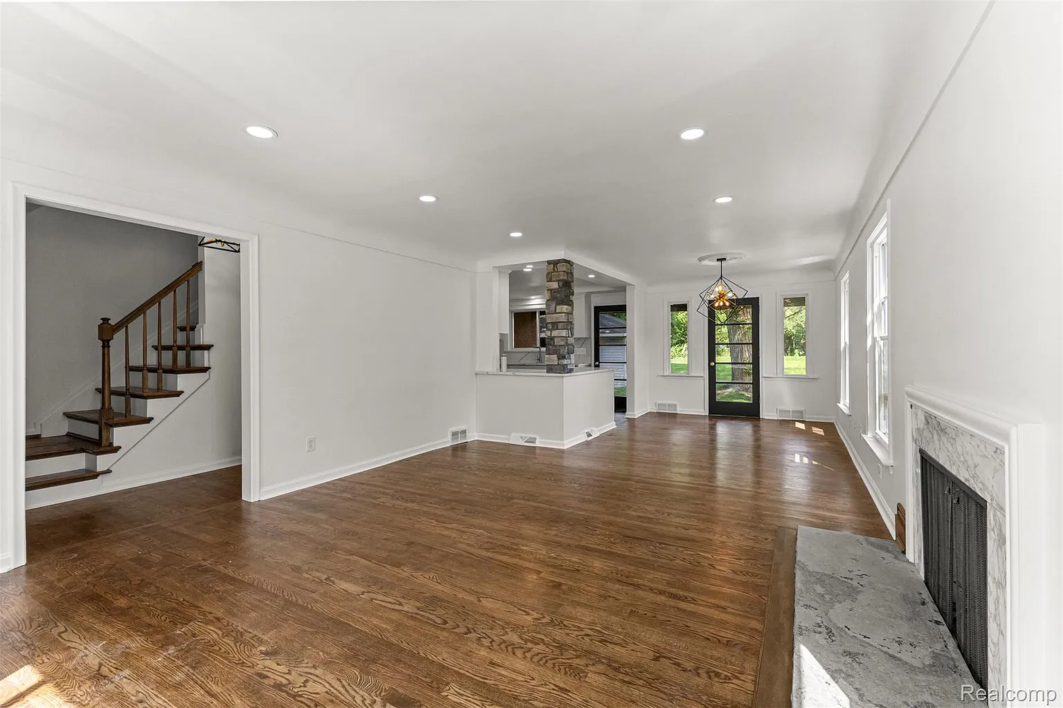 Additional view of 929 Meridan Street