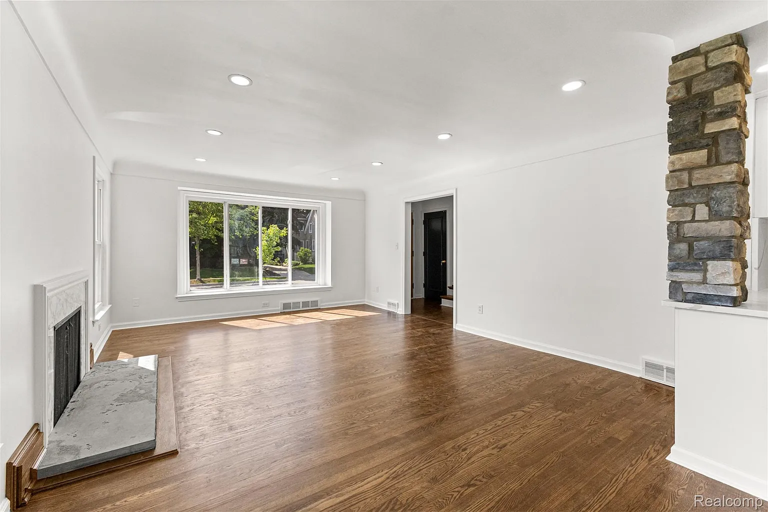 Additional view of 929 Meridan Street