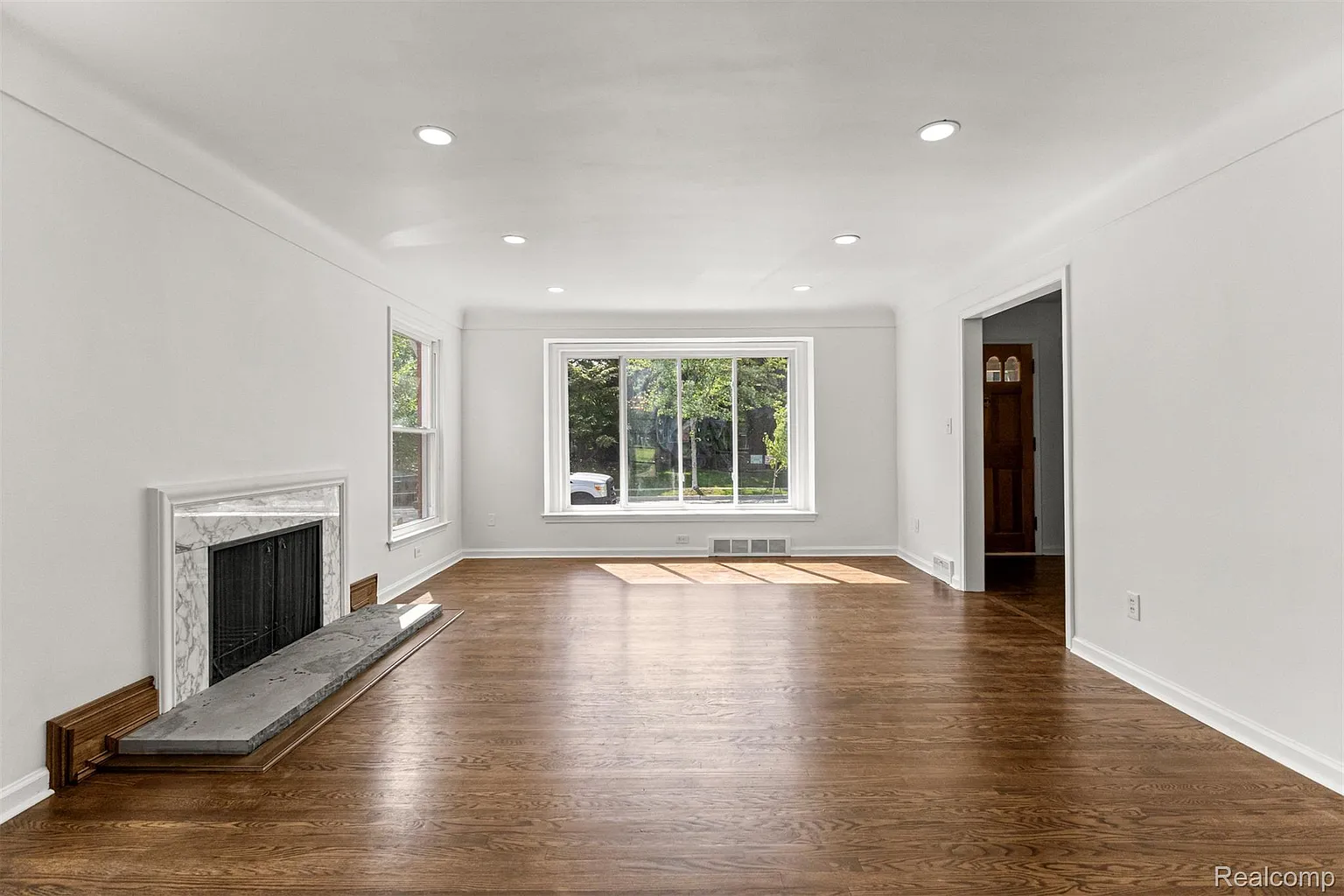 Additional view of 929 Meridan Street