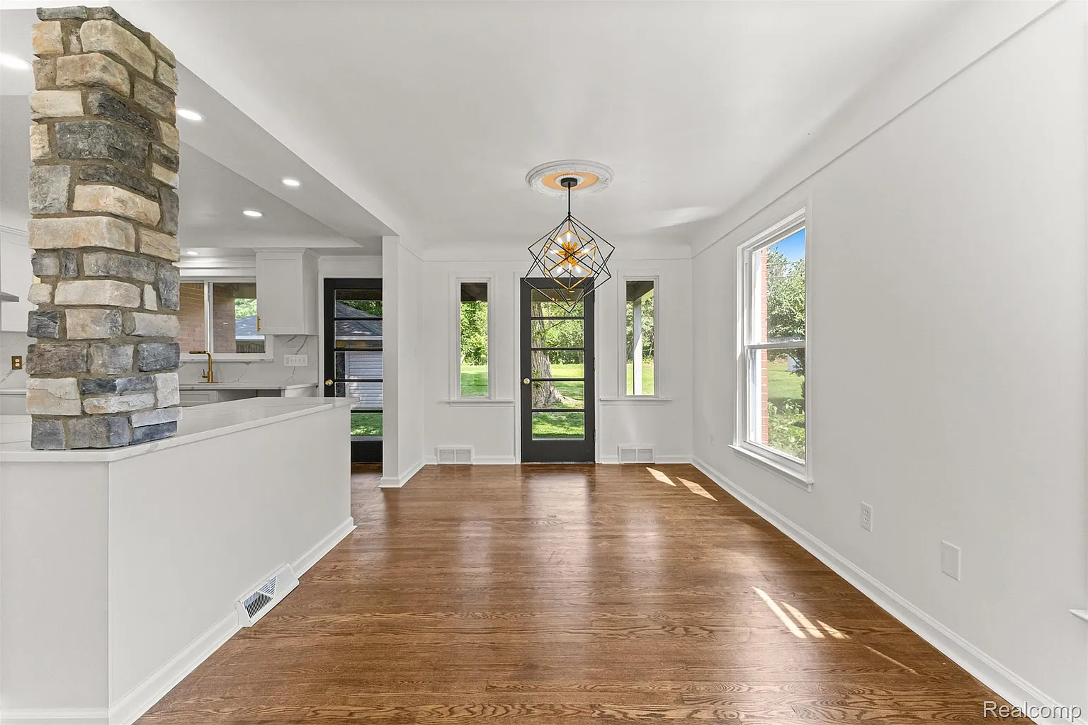 Additional view of 929 Meridan Street