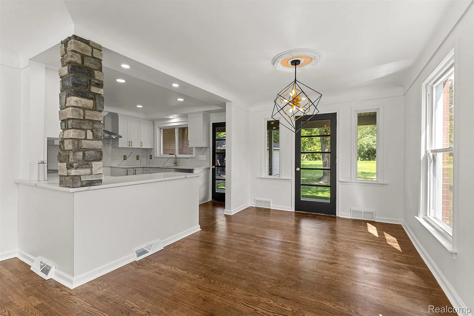 Additional view of 929 Meridan Street