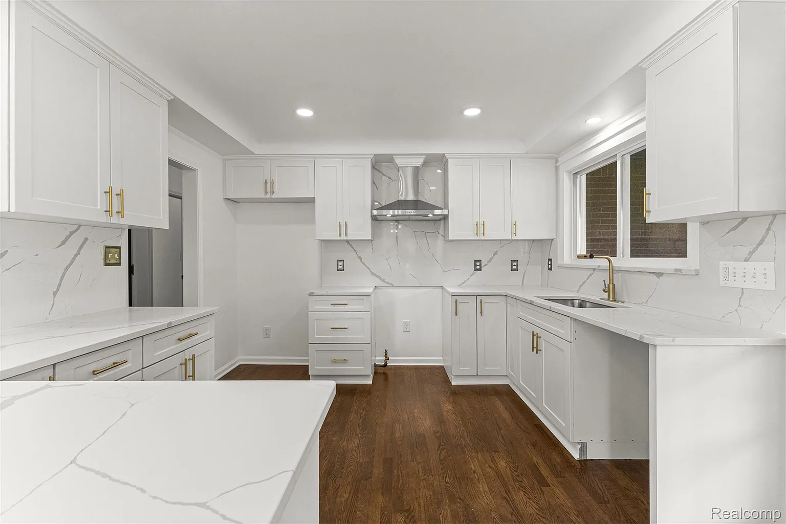 Additional view of 929 Meridan Street