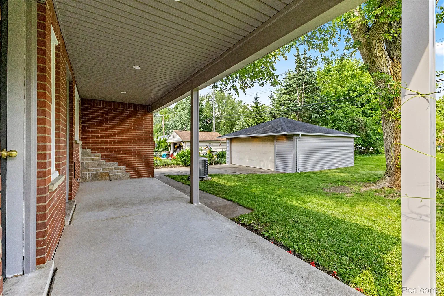 Additional view of 929 Meridan Street