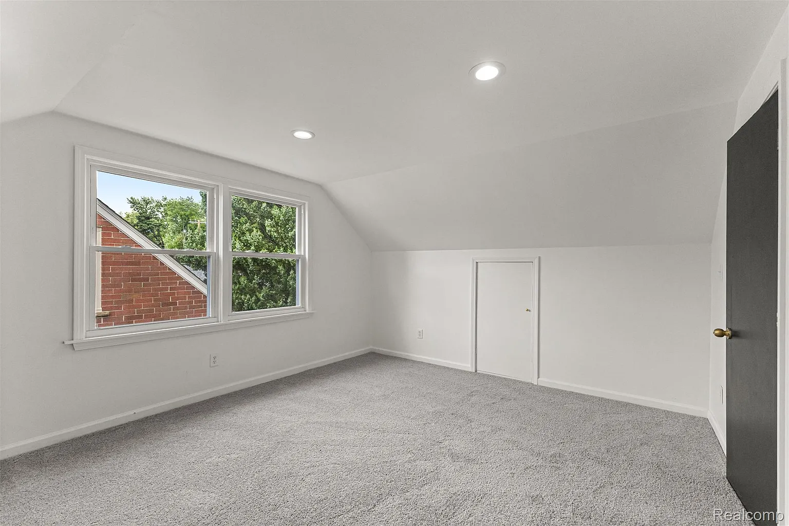 Additional view of 929 Meridan Street